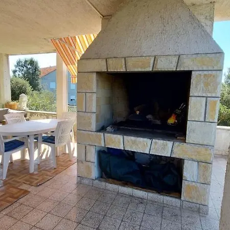 Holiday home Kuca Za Miran Odmor - Sukosan