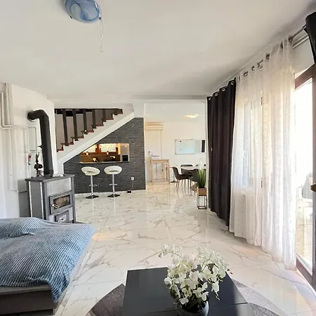 Kuca Za Miran Odmor - Tatil Evi